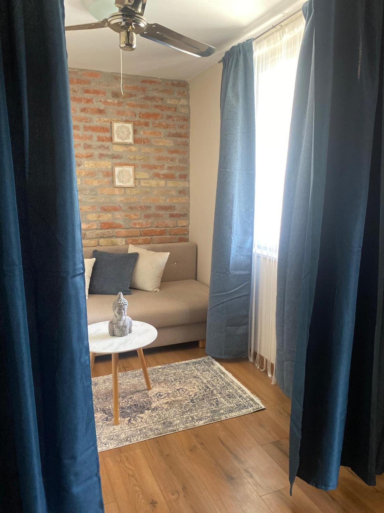 Summer Apartments Tiszakécske Eksteriør billede