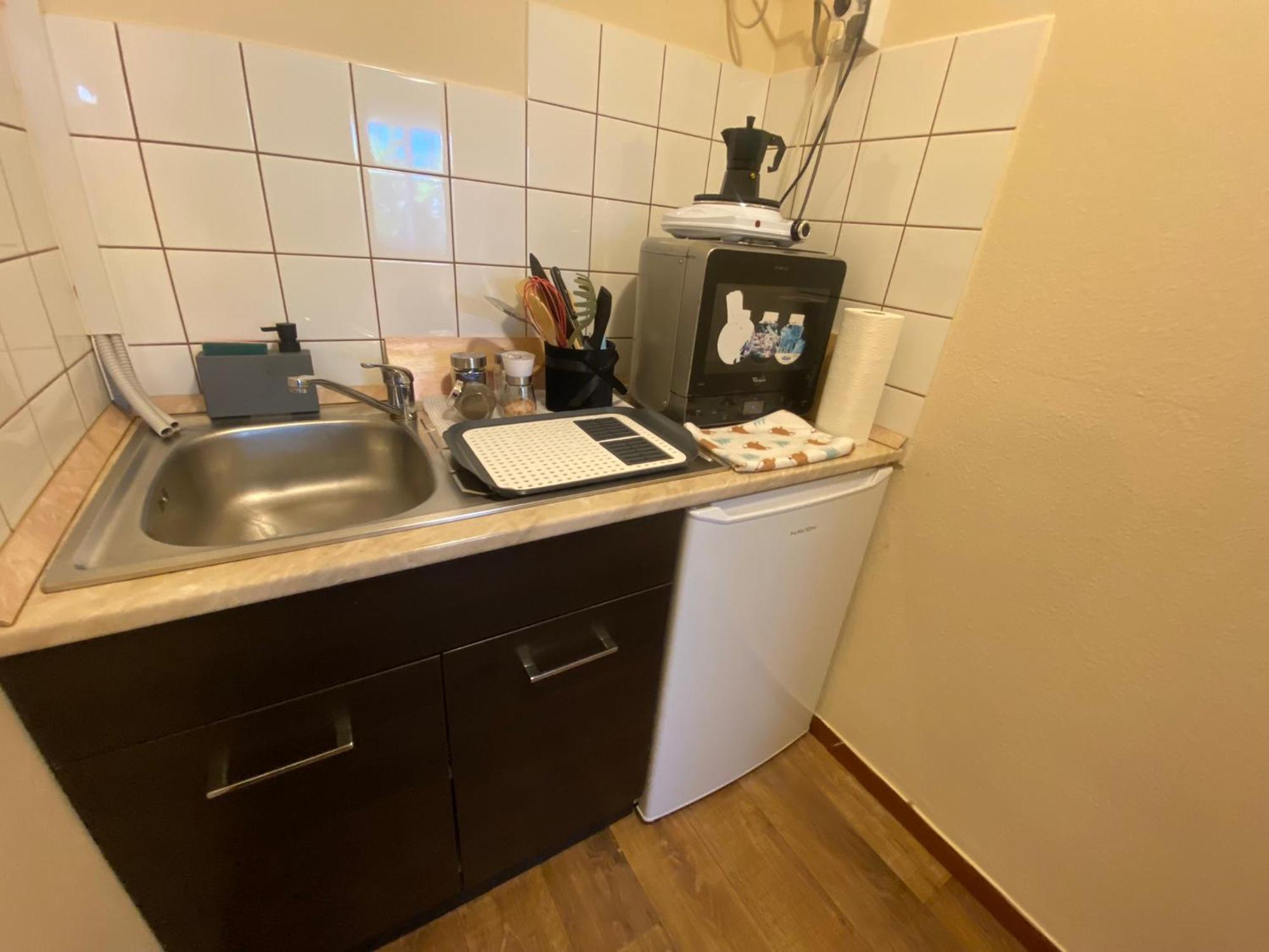 Summer Apartments Tiszakécske Eksteriør billede